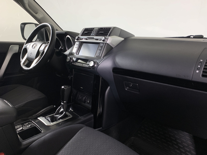 TOYOTA Land Cruiser Prado 2.8, 2015 года, Автоматическая, БЕЛЫЙ