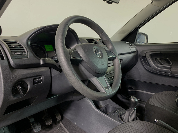SKODA Roomster 1.4, 2014 года, Механика, БЕЛЫЙ