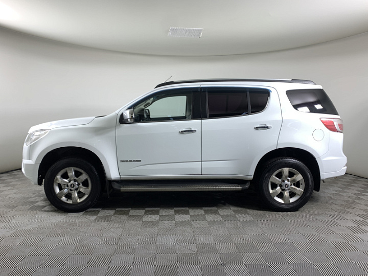 CHEVROLET TrailBlazer 3.6, 2012 года, Автоматическая, БЕЛЫЙ