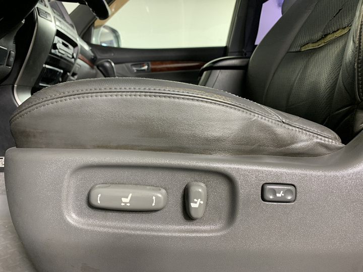 TOYOTA Land Cruiser Prado 3, 2003 года, Автоматическая, Серебристый