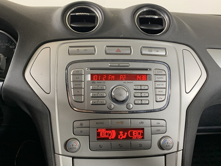 Ford Mondeo 2, 2008 года, Автоматическая, Серебристый
