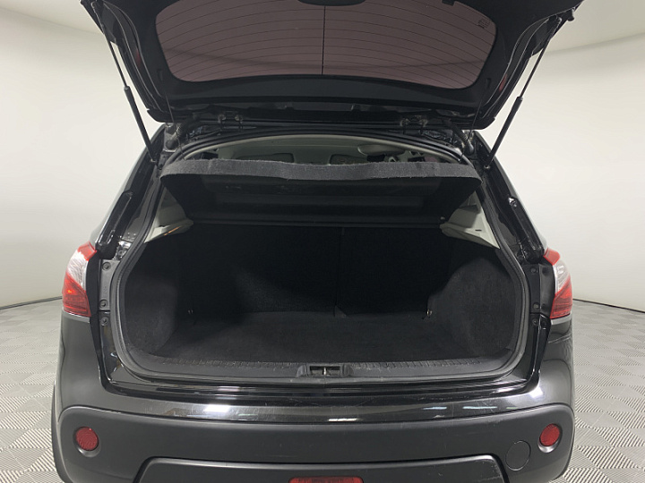 NISSAN Qashqai 1.6, 2013 года, Механика, ЧЕРНЫЙ
