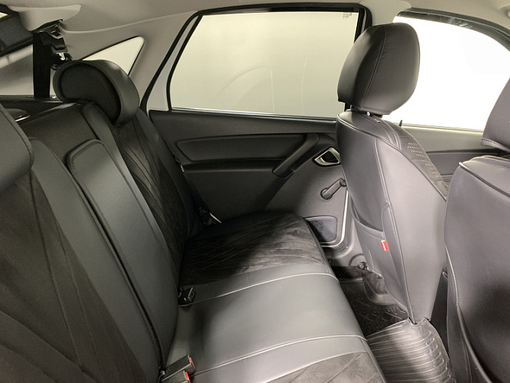 Lada Granta 1.6, 2023 года, Механика, БЕЛЫЙ