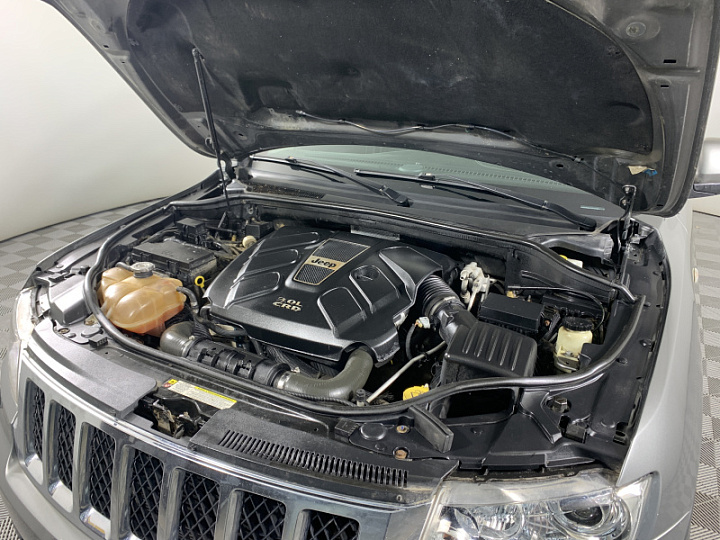 JEEP Grand Cherokee 3, 2012 года, Автоматическая, СЕРЫЙ