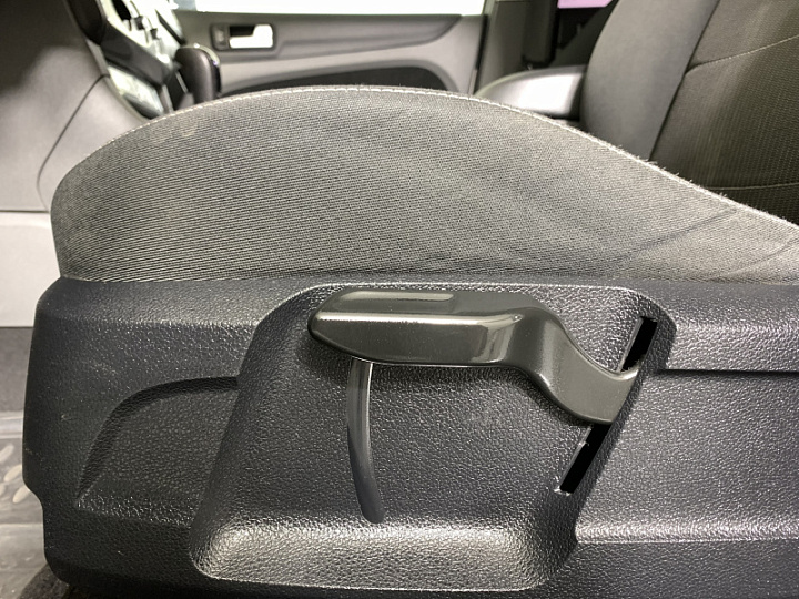Ford Focus 1.6, 2009 года, Автоматическая, Белый