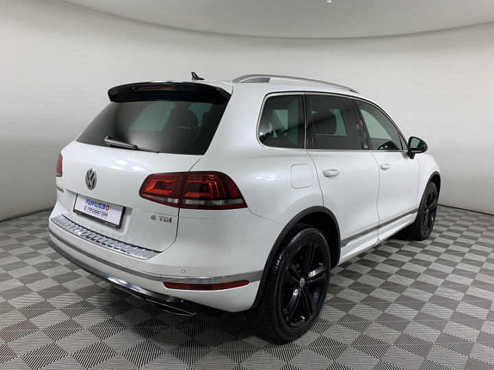 VOLKSWAGEN Touareg 3, 2017 года, Автоматическая, БЕЛЫЙ