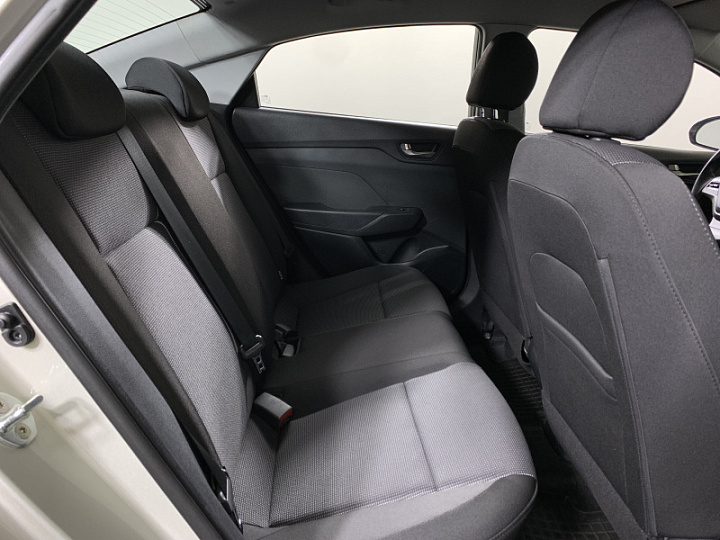 Hyundai Solaris 1.6, 2019 года, Автоматическая, Серый