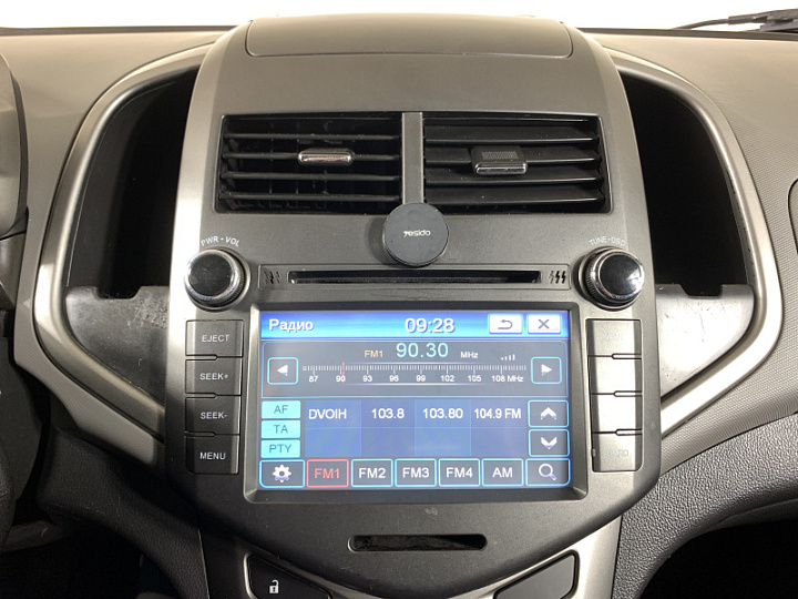 Chevrolet Aveo 1.6, 2012 года, Механика, Черный