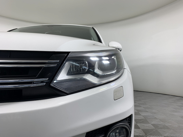 VOLKSWAGEN Tiguan 2, 2012 года, Автоматическая, БЕЛЫЙ