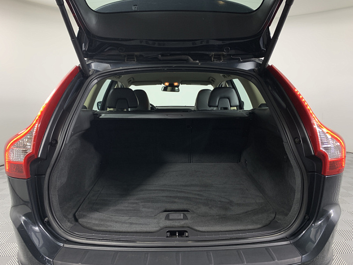 VOLVO XC60 2, 2011 года, Автоматическая, ТЕМНО-СЕРЫЙ
