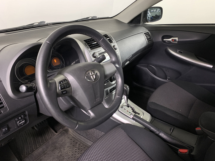 TOYOTA Corolla 1.6, 2011 года, Автоматическая, ЧЕРНЫЙ
