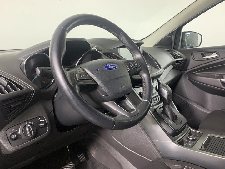 FORD Kuga 2.5, 2018 года, Автоматическая, ЧЕРНЫЙ