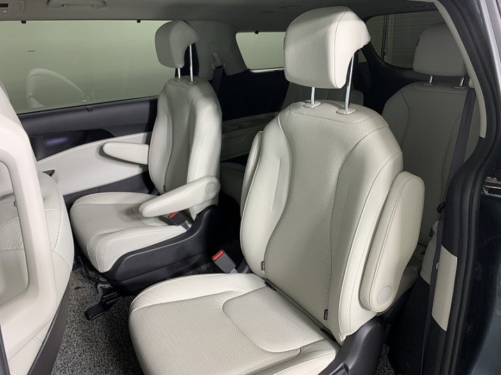 KIA Carnival 2.2, 2020 года, Автоматическая, СИНИЙ
