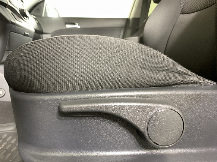 HYUNDAI i30 1.6, 2009 года, Автоматическая, БЕЖЕВЫЙ