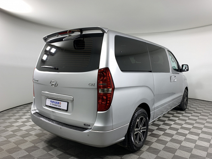 HYUNDAI Grand Starex 2.5, 2011 года, Автоматическая, СЕРЫЙ