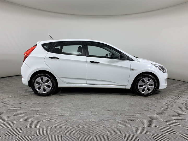 HYUNDAI Solaris 1.4, 2014 года, Автоматическая, БЕЛЫЙ