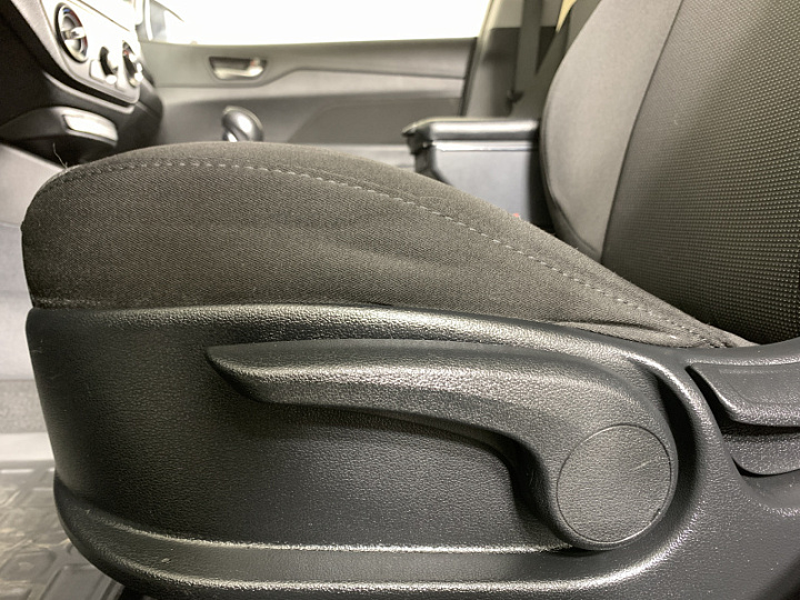 HYUNDAI Solaris 1.4, 2019 года, Механика, БЕЛЫЙ