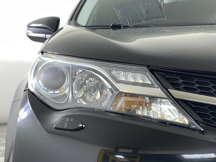 TOYOTA RAV4 2, 2014 года, Вариатор, ЧЕРНЫЙ