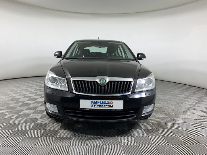 SKODA Octavia 1.8, 2012 года, Автоматическая, ЧЕРНЫЙ