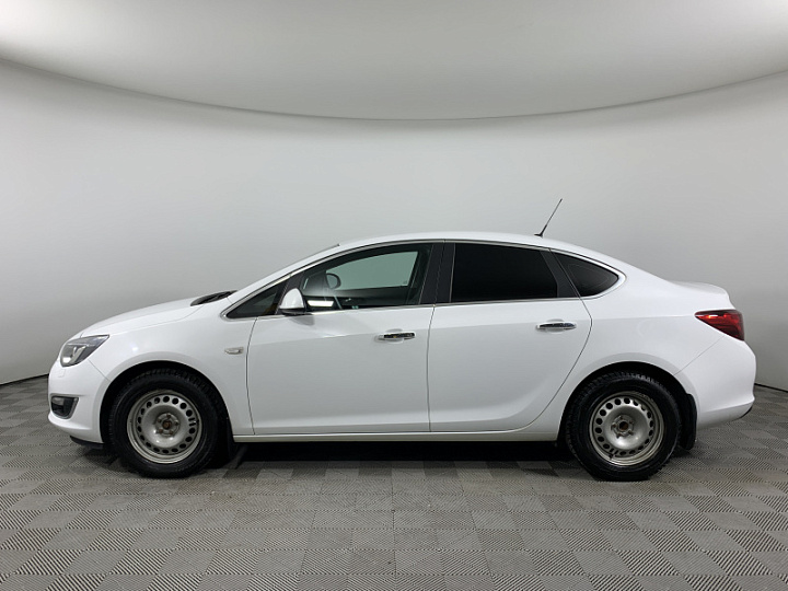 OPEL Astra 1.6, 2012 года, Механика, БЕЛЫЙ