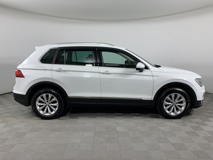 VOLKSWAGEN Tiguan 1.4, 2017 года, Робот, БЕЛЫЙ