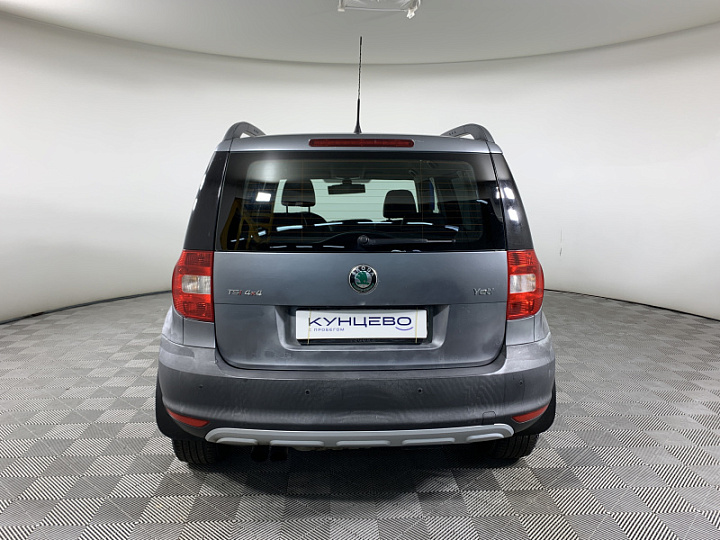 SKODA Yeti 1.8, 2010 года, Механика, СЕРЫЙ