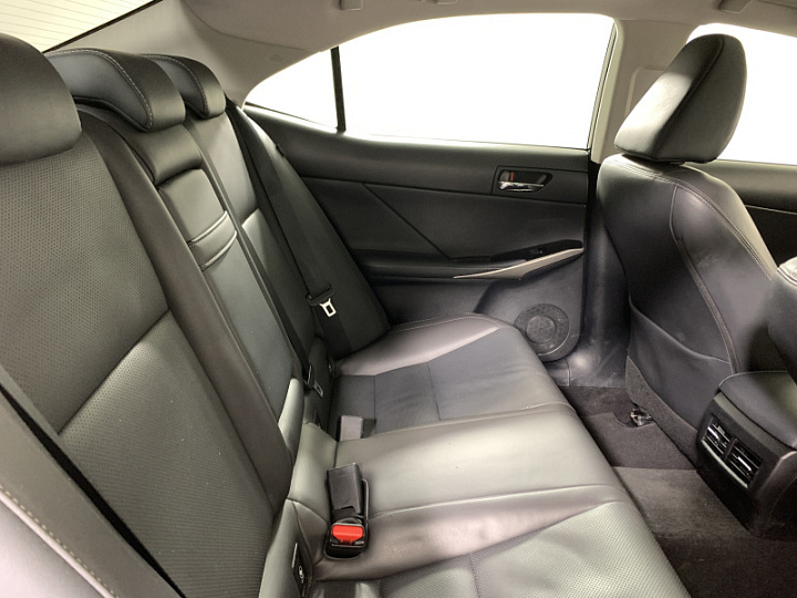 LEXUS IS 250 2, 2016 года, Автоматическая, БЕЛЫЙ