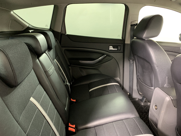 FORD Kuga 2, 2012 года, Робот, КОРИЧНЕВЫЙ
