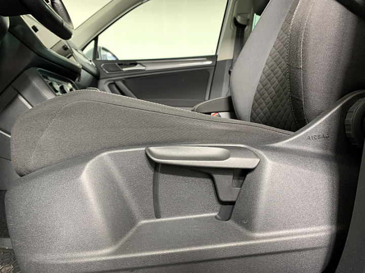 VOLKSWAGEN Tiguan 1.4, 2018 года, Робот, БЕЛЫЙ