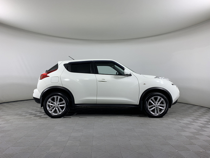 NISSAN Juke 1.6, 2014 года, Вариатор, БЕЛЫЙ