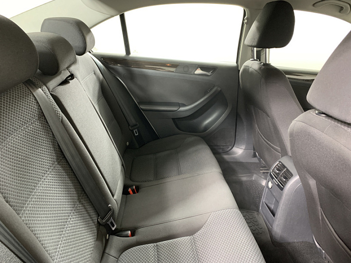 VOLKSWAGEN Jetta 1.6, 2015 года, Автоматическая, БЕЛЫЙ