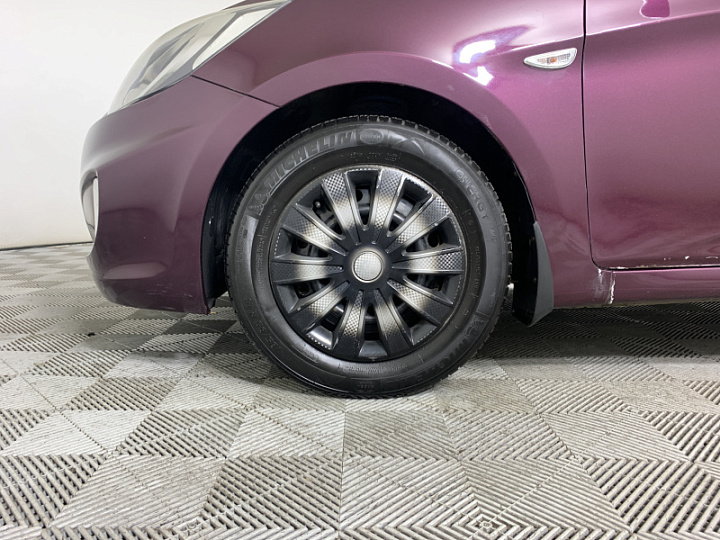 HYUNDAI Solaris 1.6, 2012 года, Механика, ФИОЛЕТОВЫЙ