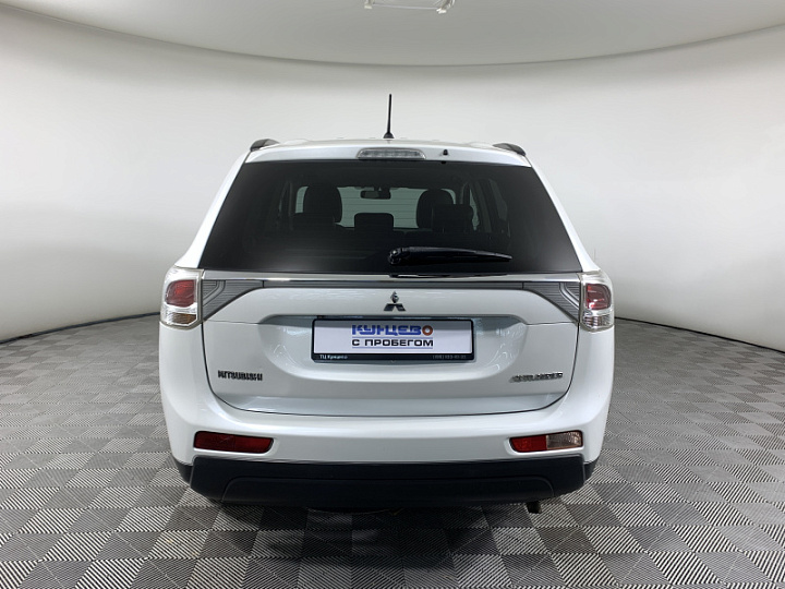 MITSUBISHI Outlander 2.4, 2013 года, Вариатор, БЕЛЫЙ