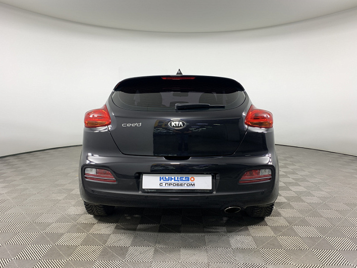 KIA Ceed 1.6, 2013 года, Механика, Черный перламутр