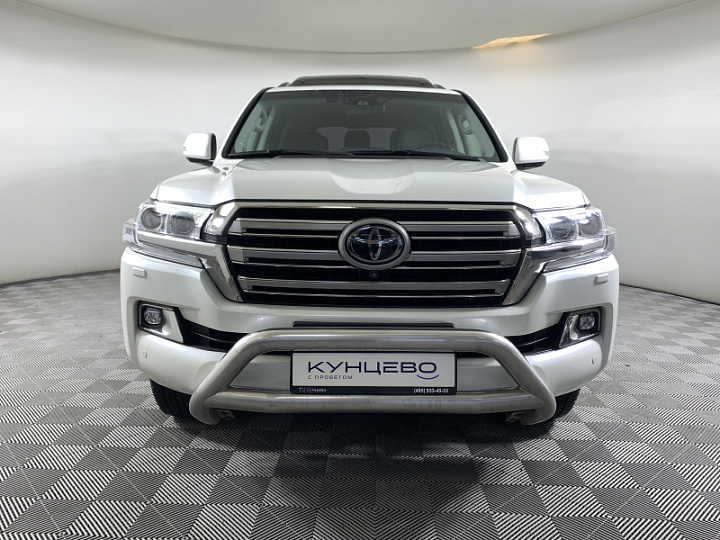 Toyota Land Cruiser 200 4.461, 2019 года, atm6, Белый