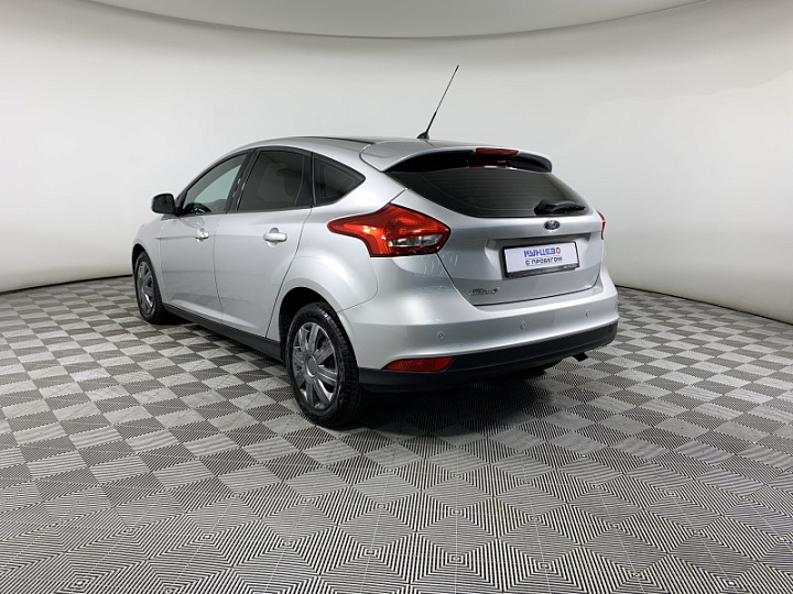 FORD Focus 1.6, 2016 года, Робот, Серебристый