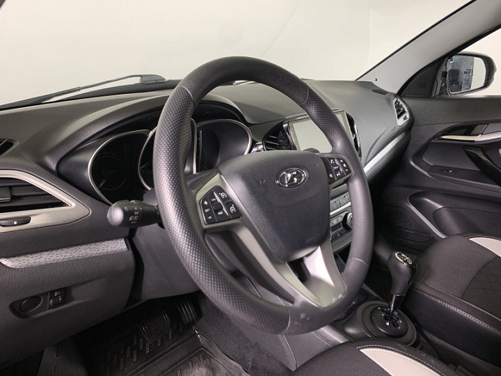 Lada Vesta 1.8, 2017 года, Робот, КОРИЧНЕВЫЙ