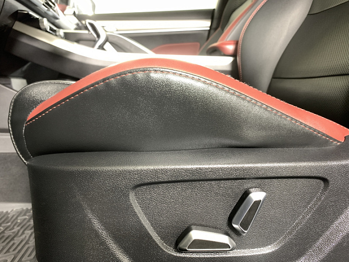 GEELY Coolray 1.5, 2021 года, Робот, БЕЛЫЙ