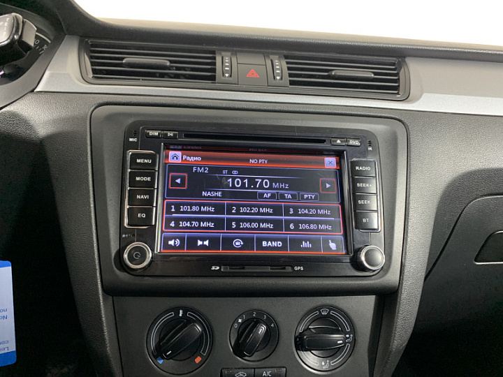 SKODA Rapid 1.6, 2016 года, Механика, БЕЛЫЙ