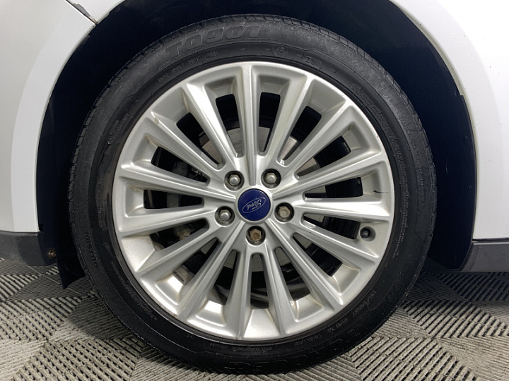 Ford Focus 1.5, 2018 года, Автоматическая, Белый