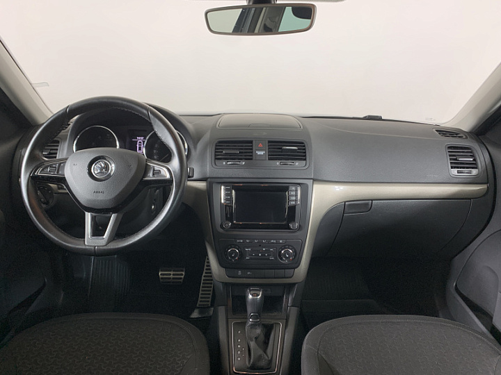 SKODA Yeti 1.6, 2016 года, Автоматическая, ТЕМНО-СЕРЫЙ