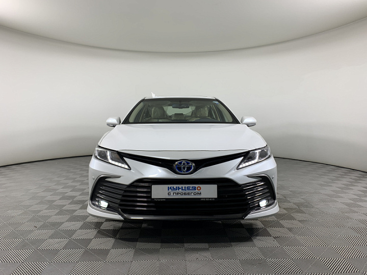 TOYOTA Camry 2.5, 2022 года, Вариатор, БЕЛЫЙ