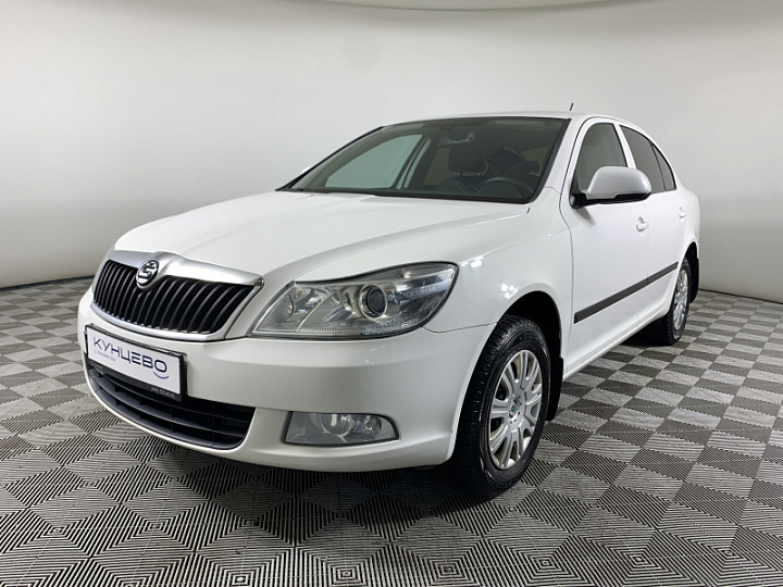 SKODA Octavia 1.6, 2012 года, Механика, БЕЛЫЙ