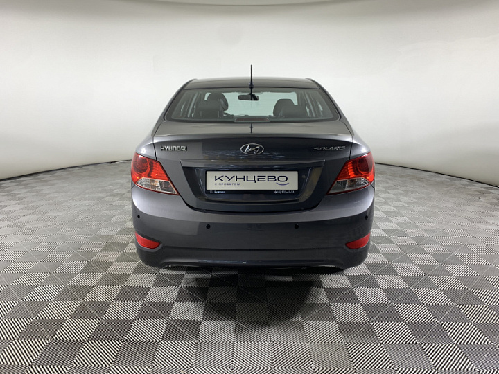 Hyundai Solaris 1.4, 2013 года, Автоматическая, Серый