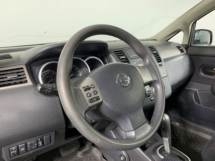 NISSAN Tiida 1.6, 2010 года, Автоматическая, ЧЕРНЫЙ