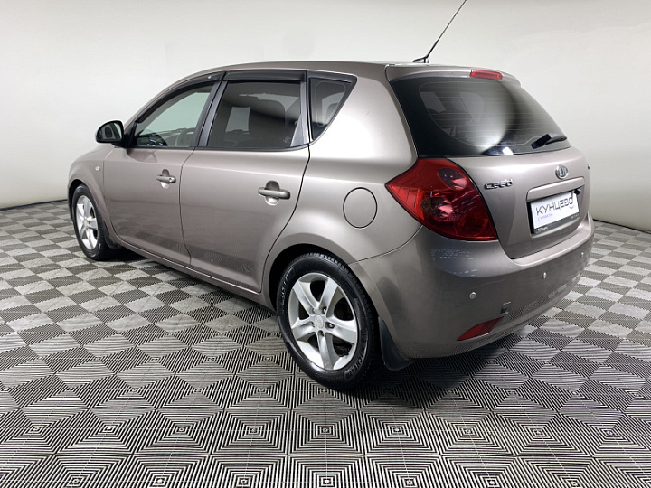 KIA Ceed 1.6, 2008 года, Автоматическая, БЕЖЕВЫЙ
