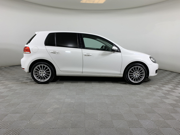 VOLKSWAGEN Golf 1.4, 2011 года, Механика, БЕЛЫЙ