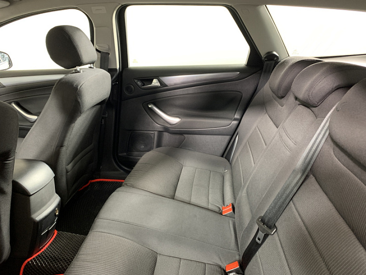 FORD Mondeo 2.3, 2010 года, Автоматическая, Серебристый