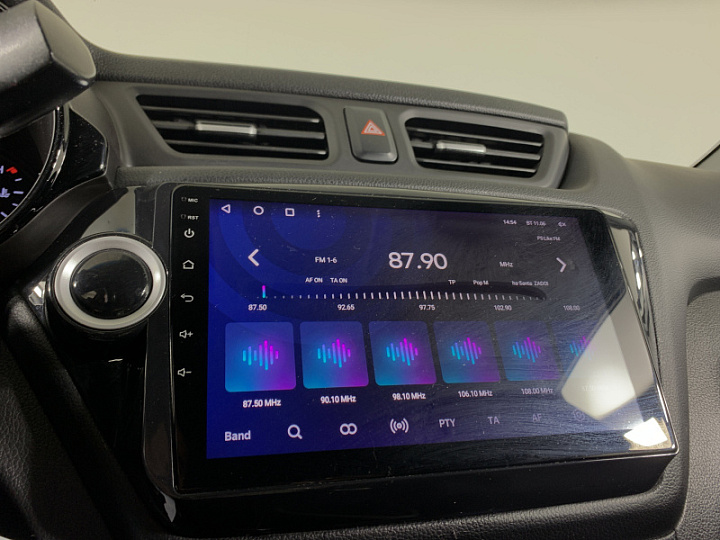 KIA Rio 1.6, 2016 года, Механика, КОРИЧНЕВЫЙ