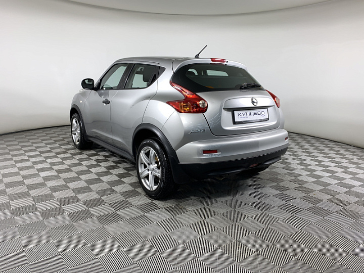 NISSAN Juke 1.6, 2013 года, Вариатор, Серебристый